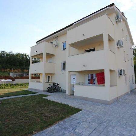 Apartment Samsa Mirica Cizici Exterior photo